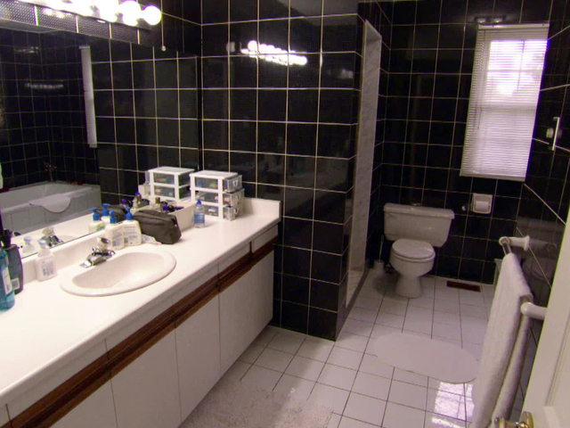Rustic Bathroom Decor Ideas & Tips From HGTV