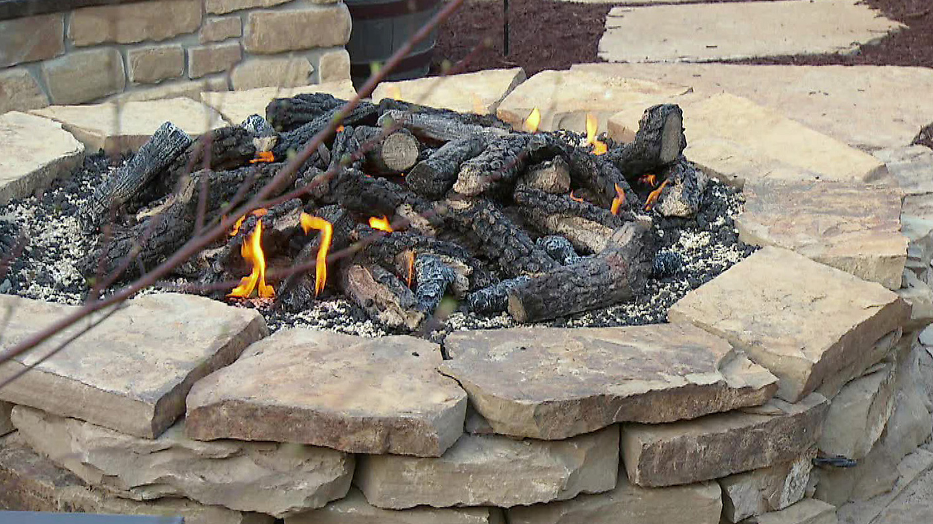 Fire Pit Material Considerations, Smoke Stack Fire Pit