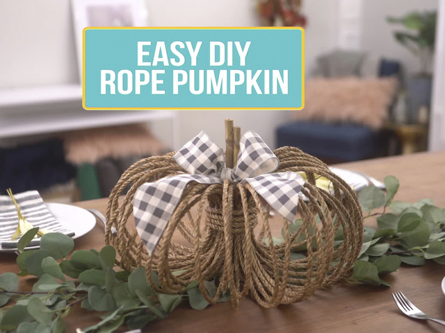 How to Make a Rope Pumpkin Centerpiece